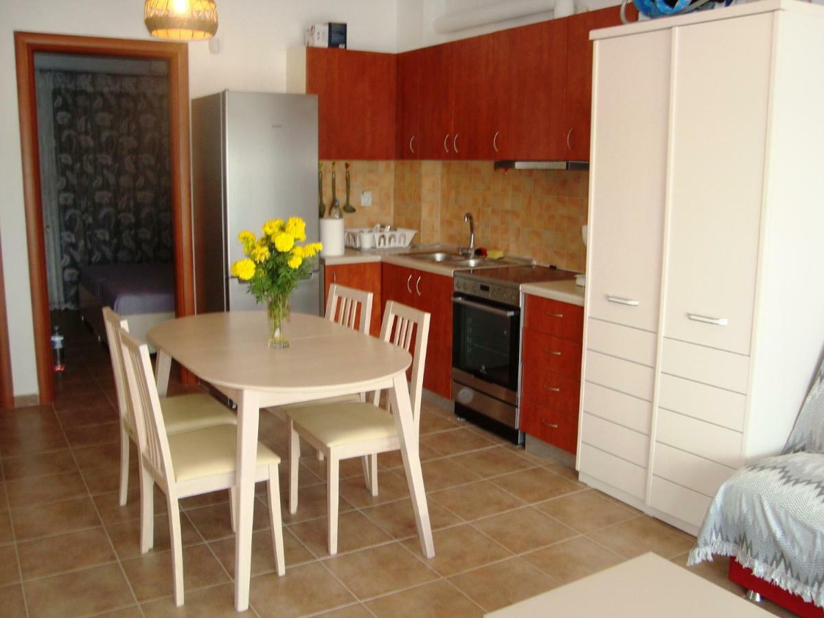 Apartment For Family Kriopigi Eksteriør billede