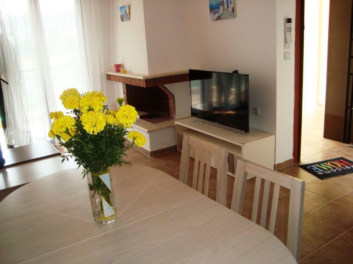 Apartment For Family Kriopigi Eksteriør billede